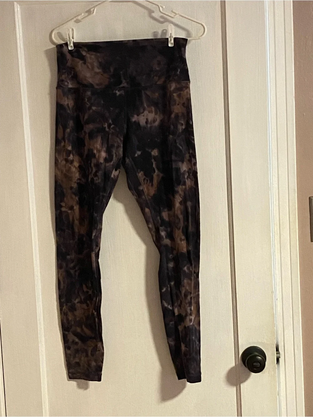 lululemon athletica Black and Brown Tie-Dye Align Leggings